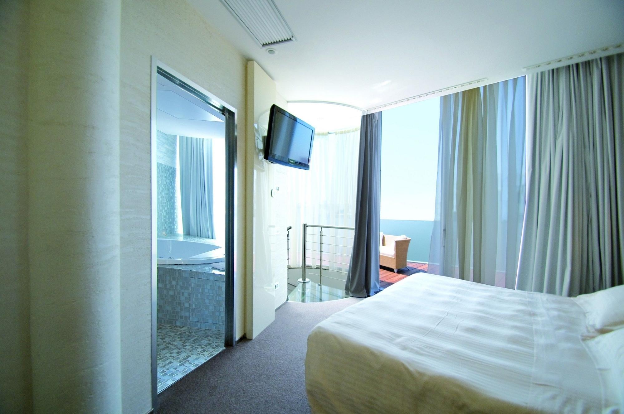 Hotel Waldorf- Premier Resort Milano Marittima Exterior foto